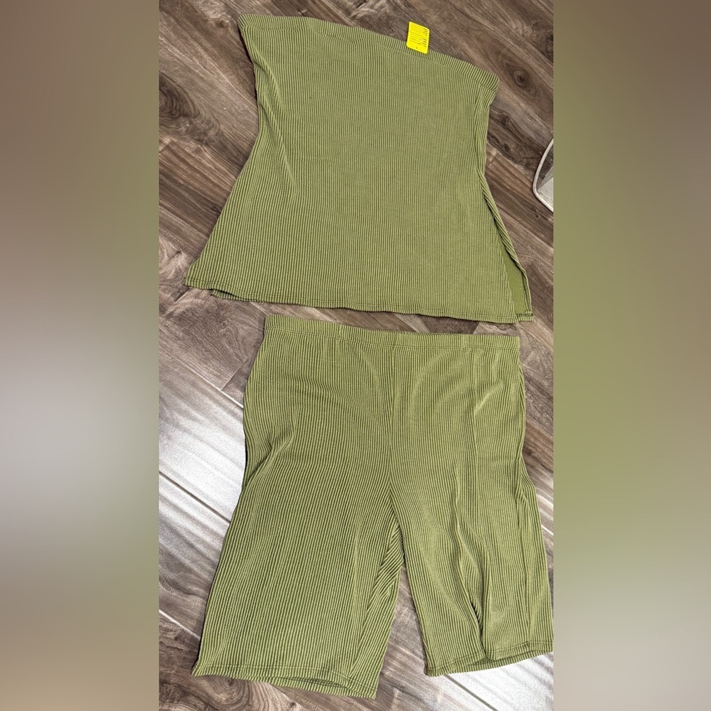 Fashion Love 2-Piece Lounge Set Ribbed Knit – Olive Green – Size 3X